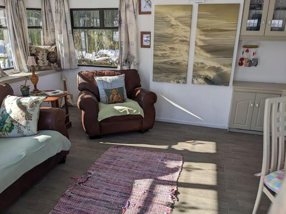 Ferny Roost Cabin. Wrexham Eksteriør bilde