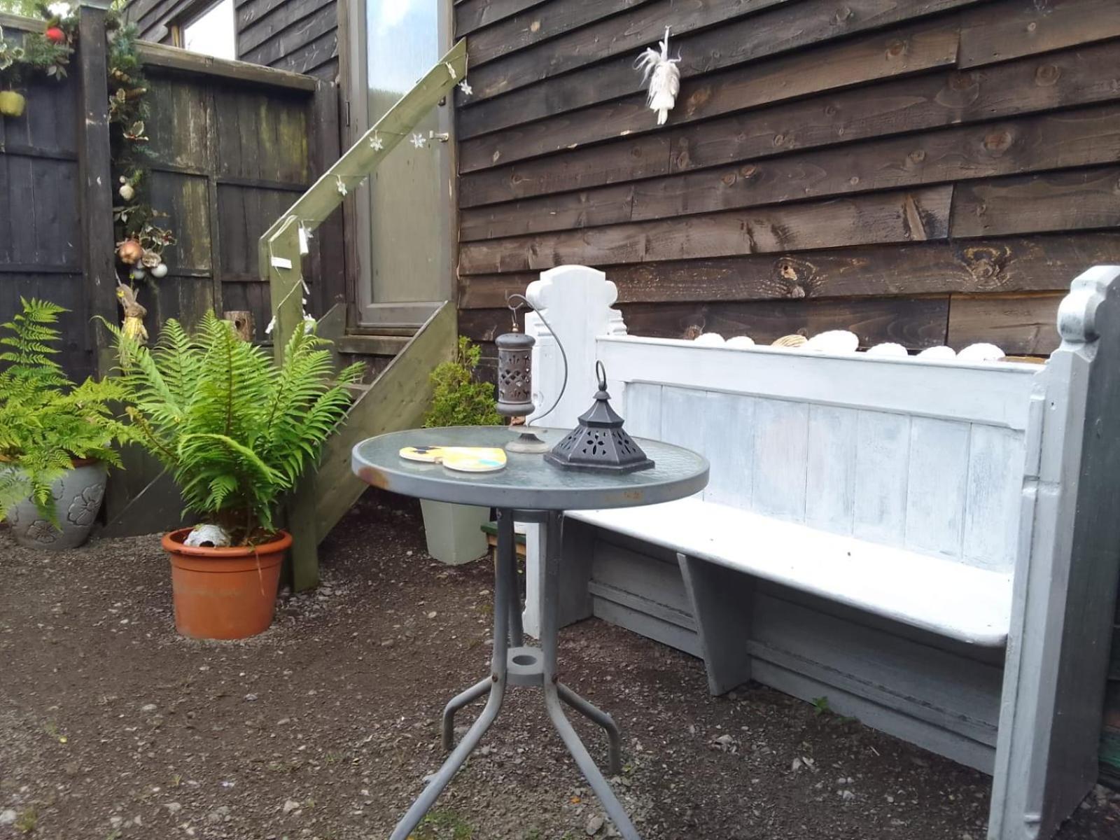 Ferny Roost Cabin. Wrexham Eksteriør bilde